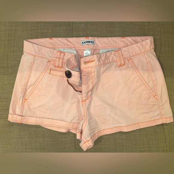 3 pack of express low rise shorts! - Picture 5 of 8